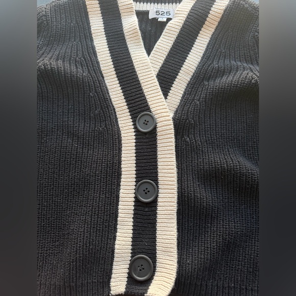 525 America Black & Cream Cropped Cardigan Sweater Size Small - Picture 7 of 16
